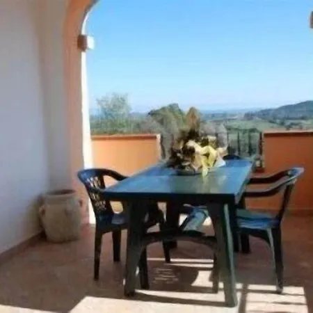 Apartahotel Li Troni