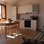 Li Troni 3* Budoni