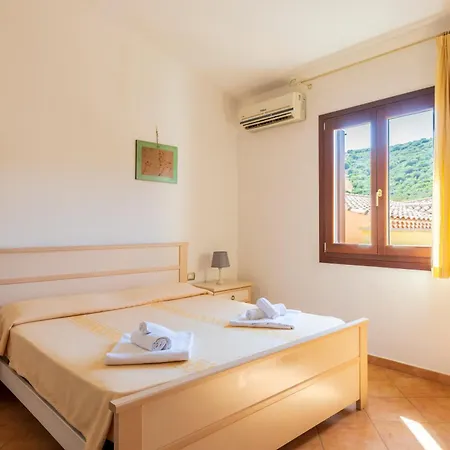 Aparthotel Li Troni 3*
