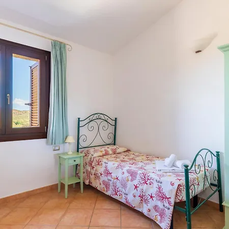 Li Troni Aparthotel Budoni