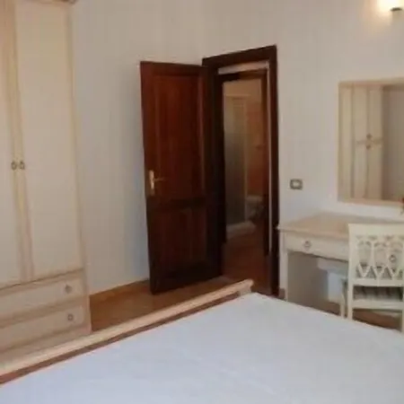 Apart Otel Li Troni